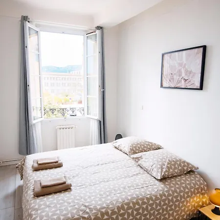 Grand 3 - Centre Appartement