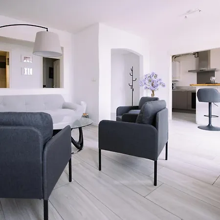 Apartment Grand 3 - Centre Toulon